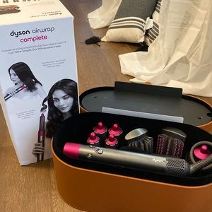 Dyson Airwrap!!!